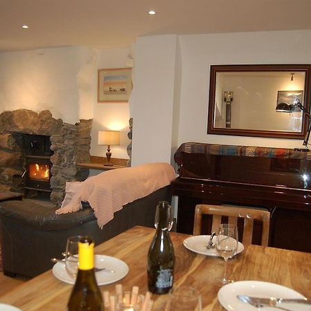 Ty Del - Beautiful Home In Tywyn Exteriör bild