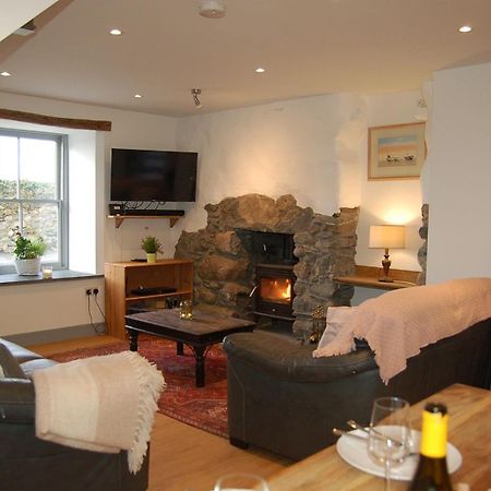 Ty Del - Beautiful Home In Tywyn Exteriör bild